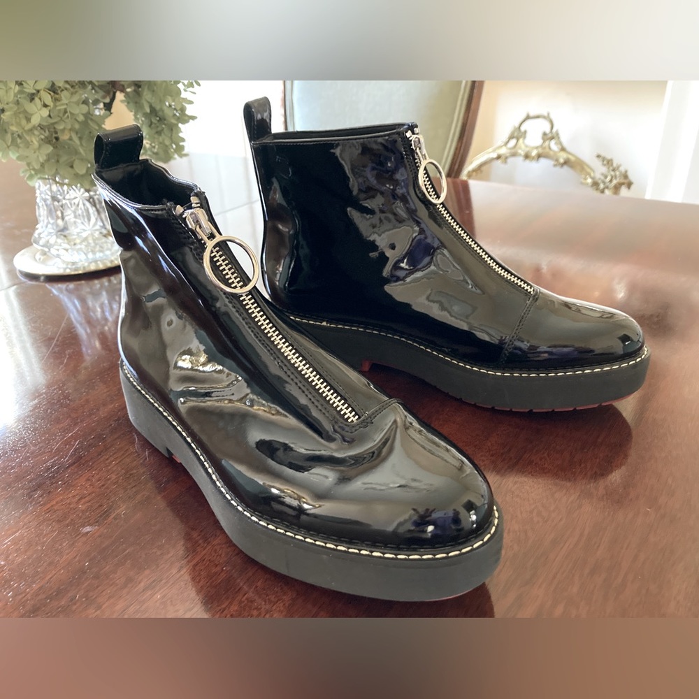 ZARA —New Without Tags — Black Patent Chelsea Boots Sz 39/US 8